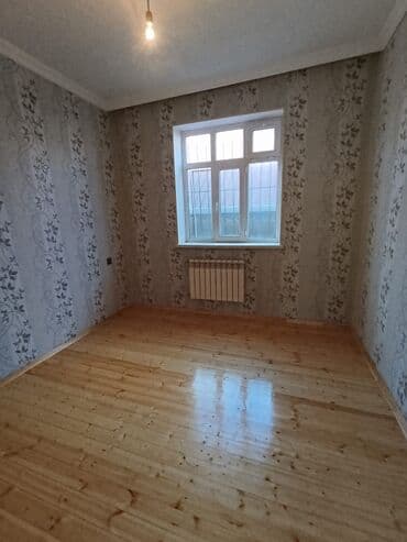 xacmazda 9 nöm mektebin yanında ev torpaq satqısı: 4 otaqlı, 130 kv. m, Yeni təmirli — 4