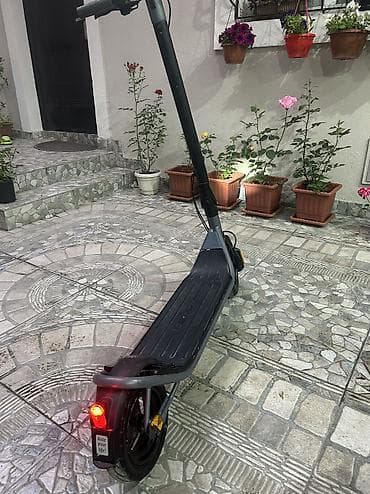 electro gitara: İşlənmiş Elektrik samokat 10", 351 - 500 Vt, 16 - 25 km/s, Ünvandan götürmə — 1