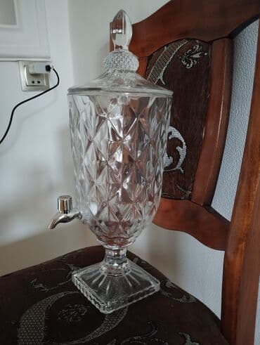 şam ağacı satılır: Rəng - Ağ, Xrustal, Rusiya — 1