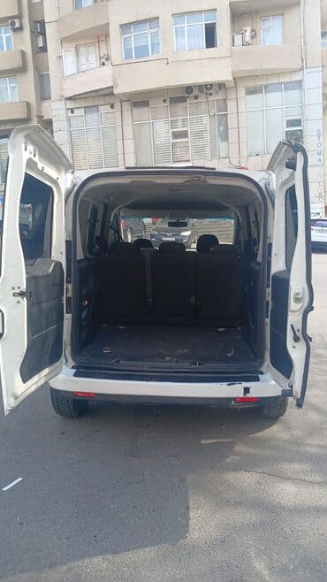 fiyat doblu: Fiat Doblo yük avtomobili, geniş yük sahəsi və praktik dizaynı ilə — 3