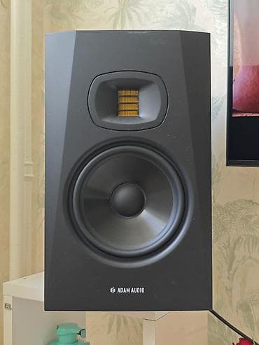 Звуковое оборудование: ADAM 7 Audio studiya monitoru - Brend/model: ADAM Audio (seriya T – — 1