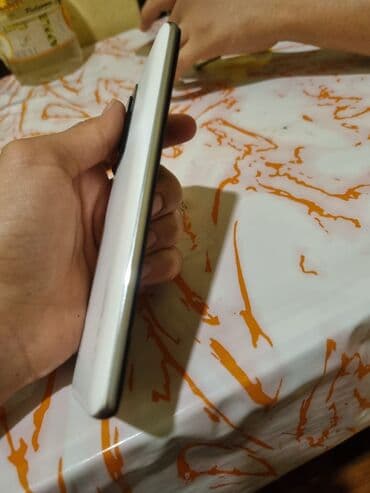 чехол на телефон fly fs458 stratus 7: Telefon da qoruyucu üz var ideal vəziyyətdə telefondur iPhone ilə — 3