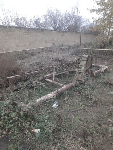 traktor altlıqlı ağ bosonojkalar: 2də satılır biri boyuk maladı biride balaca ehtiyac olmadigi ucun — 3