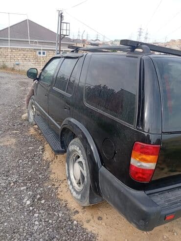 Mobil telefonlar üçün digər aksesuarlar: Chevrolet Blazer: 4 l | 1997 il 505050 km Universal — 5
