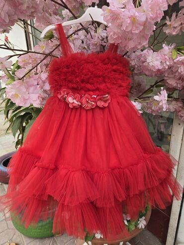 ad gunu donlari: Uşaq donları – zərif bayram və məclislər üçün 1) Qırmızı tüll don - — 1