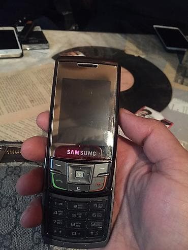 D880. Telefon ela ishdiyir shekil oz shekilidi rial alana endirim