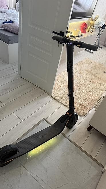 Elektrik skuter – Ninebot by Segway (model seriyası E/ES) - Rəng — 4