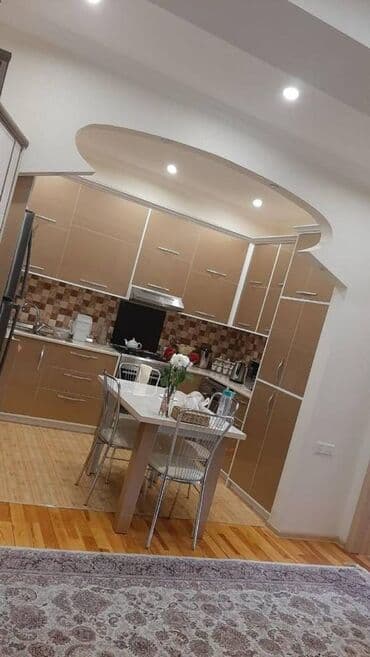 yevlaxda satilan evler 2021: 3 otaqlı, Yeni tikili, m. Əhmədli, 87 kv. m — 5