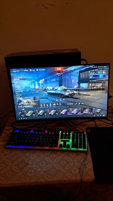 Gaming kompüter seti Komplektdə: - Sistem bloku (qara korpus) - 23.8