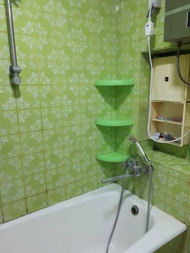 mingecevirde ucuz kiraye evler: Azadliq metrosunun yaxınlığında köhnə kapital banka yaxın 5 — 8