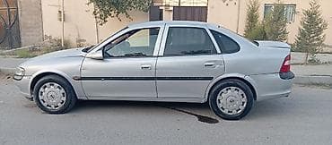 opel vectra b: Opel Vectra: 2 l | 1997 il 360000 km Sedan — 5