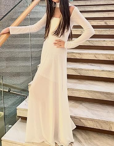 ağ don modelləri: Ağ rəngli uzun .Ege Collection dan 78 azn alinib .15 azn satilir .Xs — 2