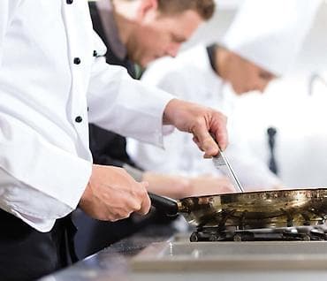 kababci vakansiya 2022: Kofeşopa Aşpaş tələb olunur Rəsmi iş, fiks maaş Stabil İş qrafiki  — 1