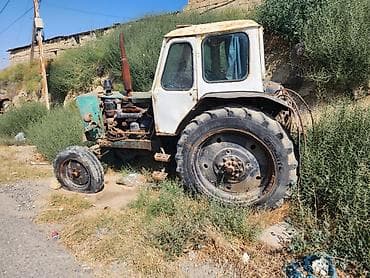 авто базар: Traktor MTZ (Belarus) tipli, kabinəli Xüsusiyyətlər: - Dizel — 3