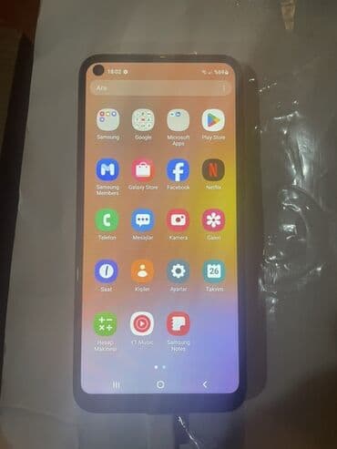 note 11 ekran: Samsung Galaxy A11, цвет - Черный, Отпечаток пальца — 2