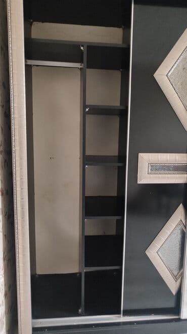 mətbəxt dolabı: İşlənmiş, Kupe, 3 qapılı Düz dolab, Qarderob, paltar dolabı — 4