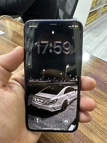 iphon 8 plus: IPhone 11 Pro, 256 GB, Matte Midnight Green, Barmaq izi, Simsiz şarj, Face ID — 2