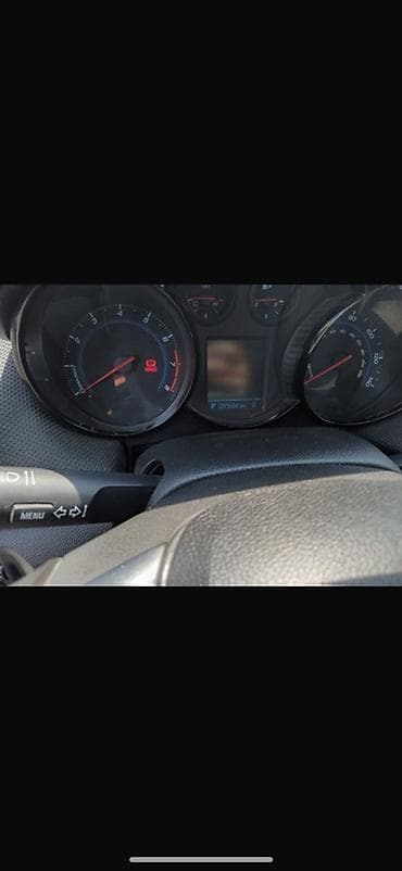 vaz 2106 abilsofka: Chevrolet Cruze sedan – ağ rəng, 5 yerlik, ön çəkişli. Texniki və — 5