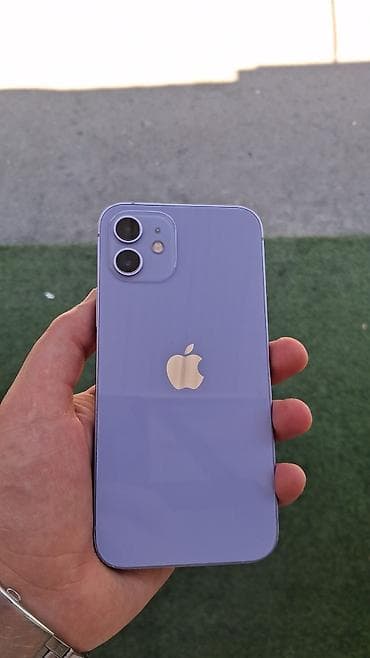 13 ayfon: IPhone 12, 64 GB — 1