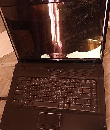 Noutbuk və netbuklar: HP Compaq 6735s noutbuk Texniki xüsusiyyətlər: - Ekran: 15.6" (şüşə — 3