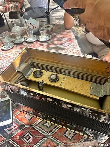 Səs avadanlığı: Qarmon, Akustik, Ünvandan götürmə — 2