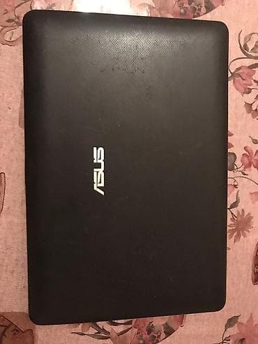 mini pc computer: Gəncə!!!Asus Netbook satılır,işləkdir,1GB yaddaşı var.Adaptrı — 2