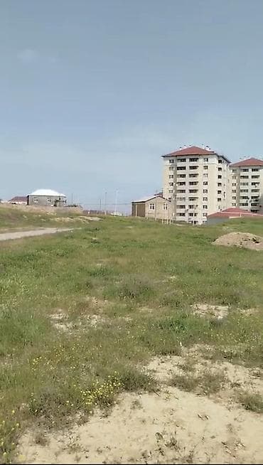 mansard ev satilir: Tecili satilir. Hokmelidə qazilerin binasinin yaninda 10 sota yaxin — 1