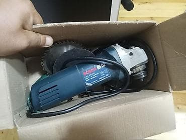 Elektrik alətləri dəsti - Bosch bucaqslı daşlayıcı (UŞM). Etiketdəki