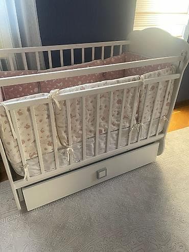 yataq ikinci el: Kravat 150 azn happy babyden baha alinib matrasi var yellenir prablemi — 1