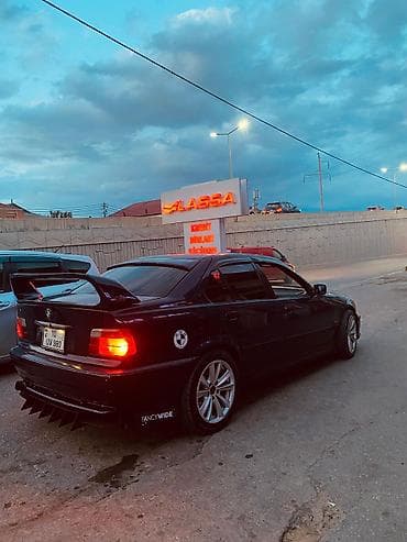 46 kuza: BMW 3 Series E36 sedan – klassik xanədaşı idman üslubu - Kuzov: 4 — 7
