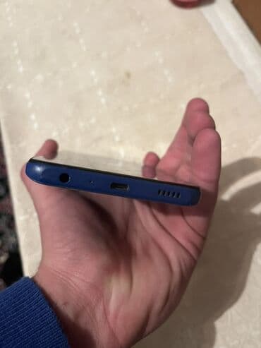 экран для телефона fly: Məhsul: Mavi rəngli Android smartfon Xüsusiyyətlər: - Ön tərəfdə — 3