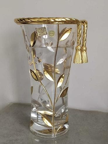 gul salonu: Vaza dəsti, Xrustal — 4