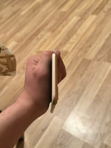 iphone xr yigilma: IPhone 8 Plus, 64 GB, Rose Gold, Barmaq izi — 7