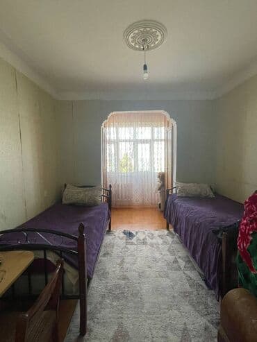 binede ipoteka evler: Bakı, Yeni Günəşli Massiv D, 3 otaqlı, Köhnə tikili, 80 kv. m — 4