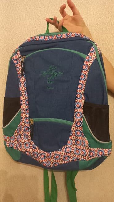 idman kişi şortları: Məhsul: Şəhər və səyahət üçün çoxbölməli bel çantası - Dizayn: Ön — 2