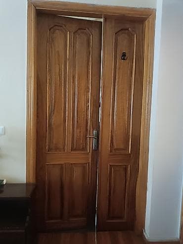 Для спальни Б/у Межкомнатная дверь С рамой, Платная доставка at lalafo.az Для спальни Б/у Межкомнатная дверь С рамой, Платная доставка