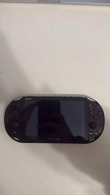 video karta: Playstation vita ideal veziyyetdedir. Hec bir problemi yoxdu. Ciziqi — 8