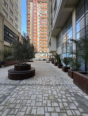 otag: 2 otaqlı, Yeni tikili, 135 kv. m — 3