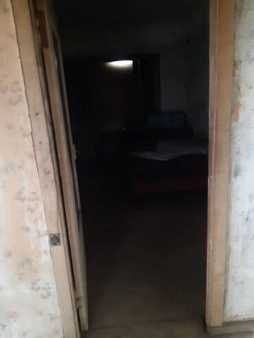 9 ci mikrorayon satilan evler: Bakı, 3 otaqlı, Köhnə tikili, m. Həzi Aslanov, 75000 kv. m — 5