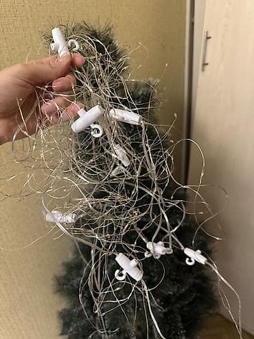 yolka 2ci el: Süslənmək üçün süni Yeni il şam ağacı - Tip: süni şam ağacı - Rəng — 2