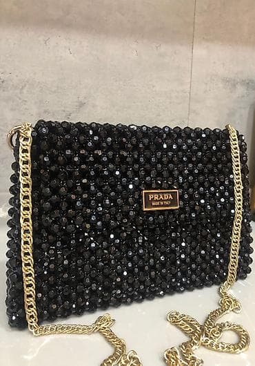 Prada gecə çantası – İtaliyada istehsal Təmiz əl işidir(əldə