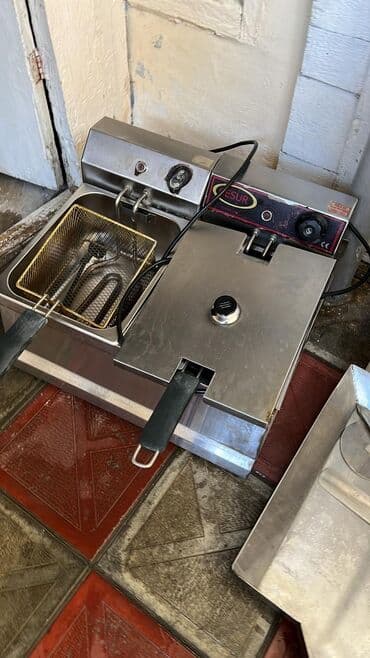 ət kotuyu: Restoran malzemeleri ; Klimalar, kameralar, 2 tane döner ocağı, kebap — 7