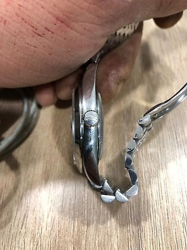 Lux class Rolex saat 1250 azn e Alinib.Tecili Satilmir Lux Classdir — 2