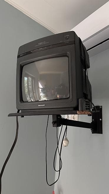 android tv box: Sharp “Video TV” CRT televizor + divar üçün dönər kronşteyn - — 2