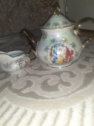 çayni serviz: Çayni serviz.Csakasinin birinin qulpunda qiriq var ona göre deyerinden — 2