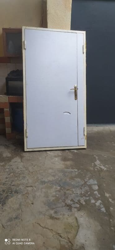 Mənzil üçün İşlənmiş Giriş qapısı Zəmanətsiz, Ödənişli quraşdırma, Ödənişli çatdırılma