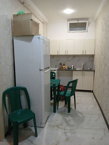 bakıda tələbələr üçün kirayə evlər: 68 kv. m, 2 otaqlı — 2