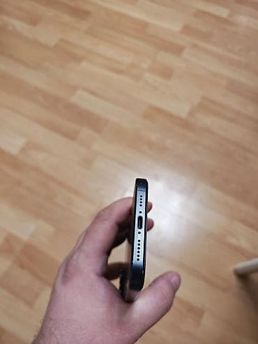 iphone 11 satis: IPhone 16 Pro Max, 256 GB, Qara, Face ID — 4