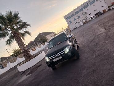 багажник на крышу авто: Mitsubishi Pajero (4x4) off-road SUV - Kuzov: qara rəng, 5 qapı, iri — 14