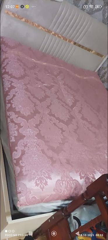 sisme yataq: Yataq üçün rəng - Çəhrayı Yataq örtüyü — 2